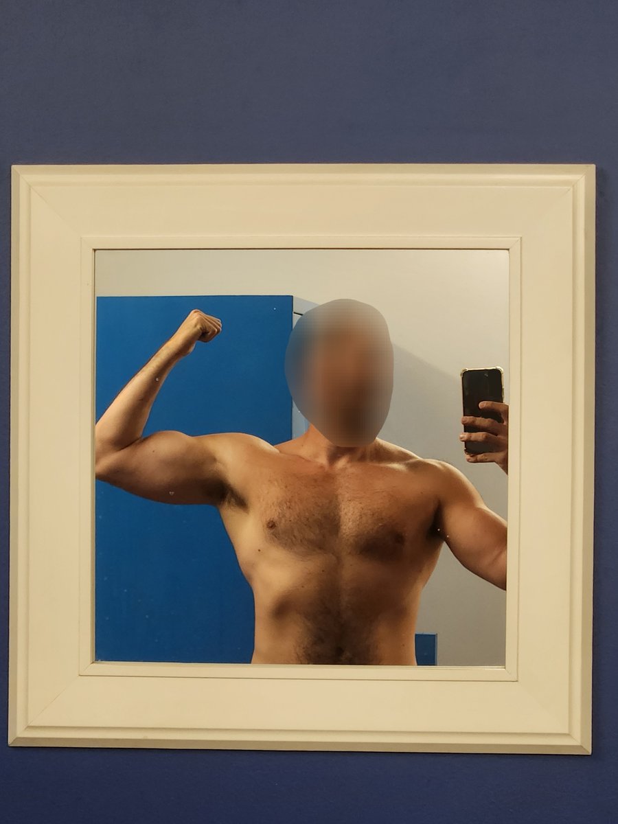 tomiscal's tweet photo. Post workout 💪🏼 https://t.co/yae8y5pKj4