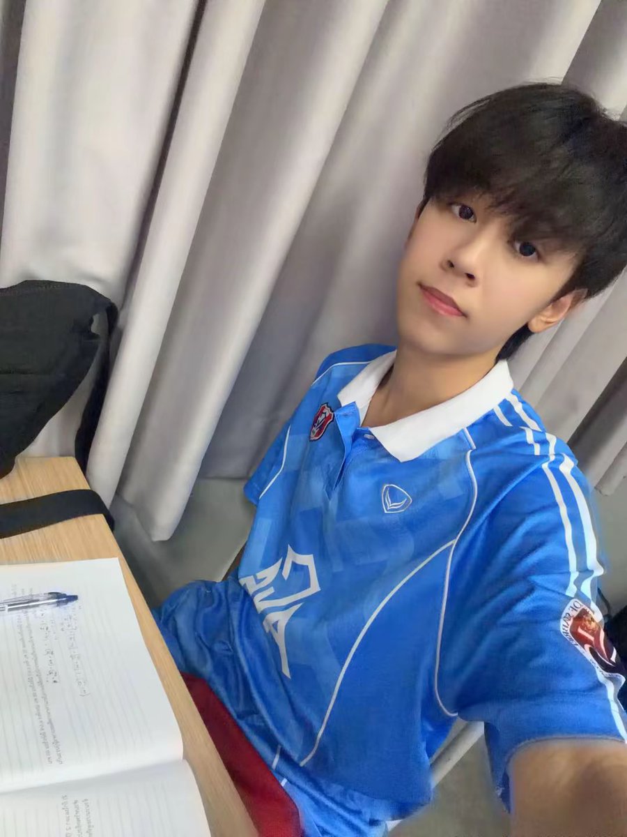 CopterTiaMusic's tweet photo. ง่วงครับ🥱 https://t.co/ItOCDwyfjW