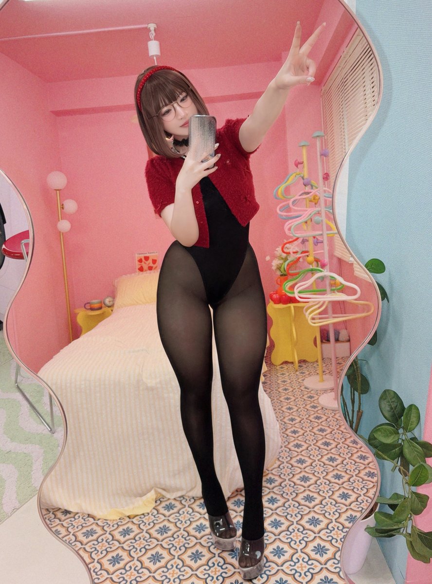 りお🤍🖤 9/27 CH45*B51-52 🍎さんのエロ画像、2026年08月24日08時46分19秒に投稿