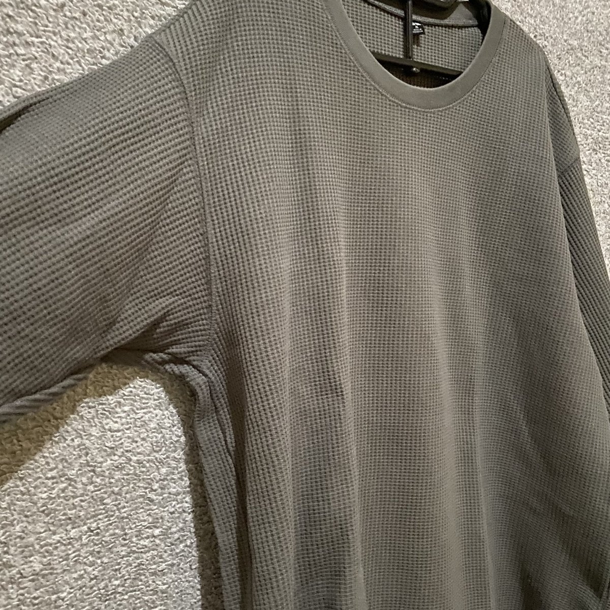 fairiesims's tweet photo. UNIQLO waffle shirt size XL (unisex)
ld 116, p 70
💰rp 60.000

warna kehijauan yaa

🍊 https://t.co/VCTX1taACQ https://t.co/yn4IuUG3Os