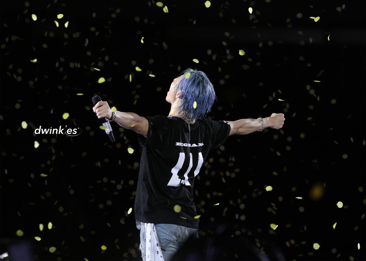 dwinkles426's tweet photo. 260823 BIGBANG WORLD TOUR
〈XX : COSMOS〉IN GOYANG

🛌💭
#대성 #DAESUNG #DLITE
#BIGBANG #COSMOS #GOYANG
@d_lable https://t.co/s1JWqPqAUe
