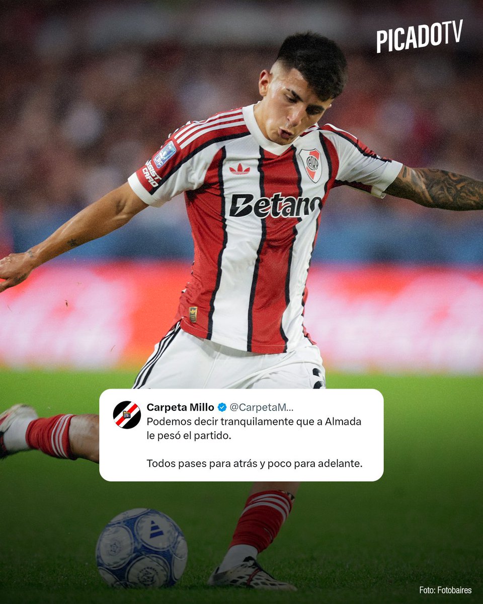picadotv_'s tweet photo. THIAGO ALMADA COMETIÓ UN ERROR QUE TERMINÓ EN EL 1-2 DE VÉLEZ Y LOS HINCHAS DE RIVER NO LO PERDONARON ⚪🔴

¿Qué te pareció el partido del Guayo? 🤔 https://t.co/RJTjKRJ8wu