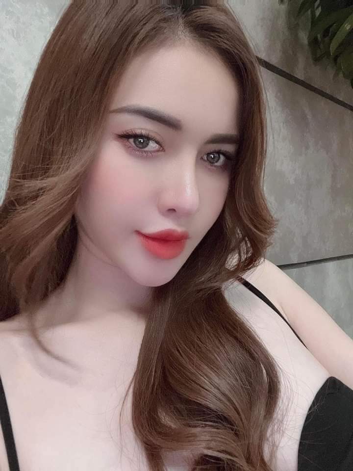 x8e6wev's tweet photo. Often they got cloned without any financial credit (League of Legends). https://t.co/frC12v1kT7