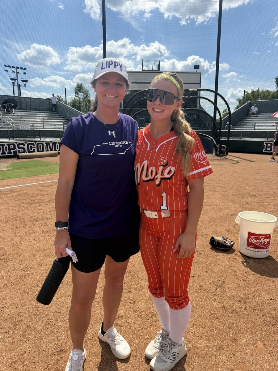 peytonmhector's tweet photo. Loved getting to come to Nashville and camp with @LipscombSB today! Thank you @CoachKRyman @Coach_Buck16 @coach_higg for having me!! #GoBison!💜💛 

@MojoPardue @CliffWhite123
@SoftbalAmerica @gatorjack72
@BradyVernon @AheadInTheCnt
@DiamondAddicts @LineDsoftball https://t.co/OdZFg7GcKz