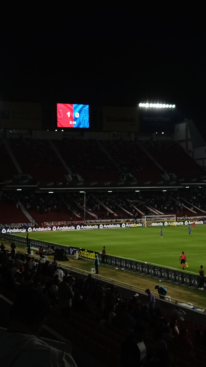 FatyCabrera28's tweet photo. Presentes siempre 

No importa la localidad, yo te aliento siempre @LDU_Oficial 

LLEGANDO Y GANANDO https://t.co/nnIQyjKd7x