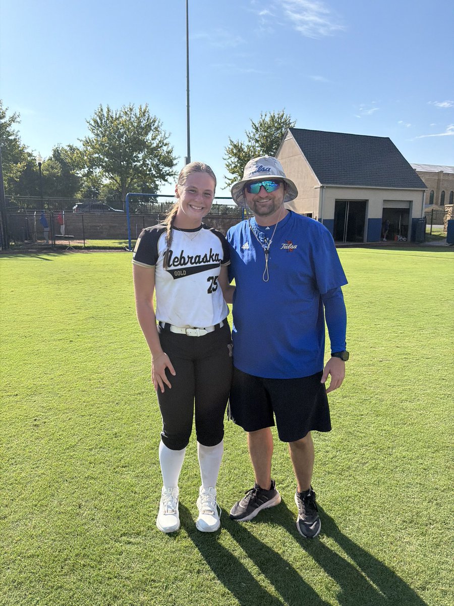 dylamling2028's tweet photo. Thank you @TulsaSoftball for putting on an amazing camp. I’m very impressed by the coaching staff, and facilities. I will absolutely be back for another!! 
@djgasso @amber_fiser @RyanWondrasek https://t.co/D9hxnMaHGs