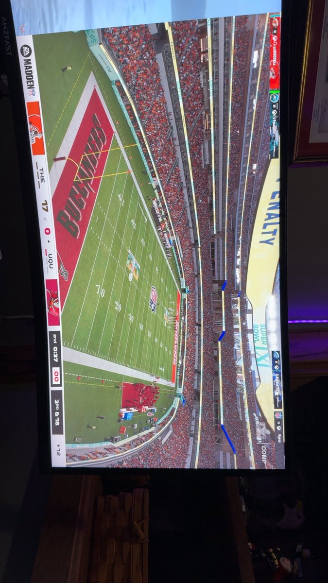 Cwuske76's tweet photo. @Zirksee @Zirksee just got had these guys freeze and lost my second Super Bowl. Is this a well known issue cause it’s happened twice now.
@MaddenNFLDirect https://t.co/YkapaQ4hIb