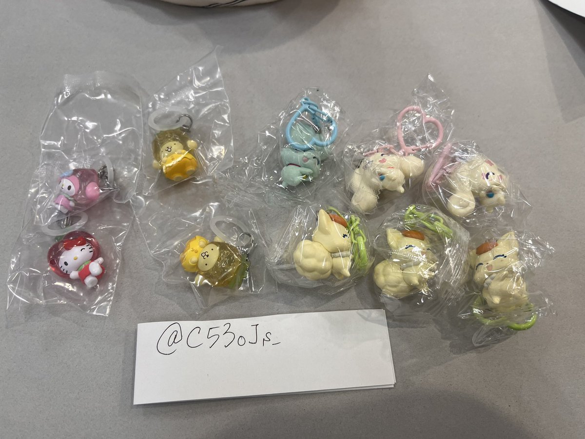 C53oJs_'s tweet photo. 本日または明日、絶ハム・サンリオくだもの・プリキュアなかよしチャーム・シュガバニあたりのポストいたしますm(_ _)m
シュガバニはお譲りのみ、絶ハムは交換希望です。帰宅後ポストします。
ご縁があればよろしくお願いいたします🙇🏻‍♀️

ガチャ　交換　譲渡 https://t.co/WwPxflbCsv