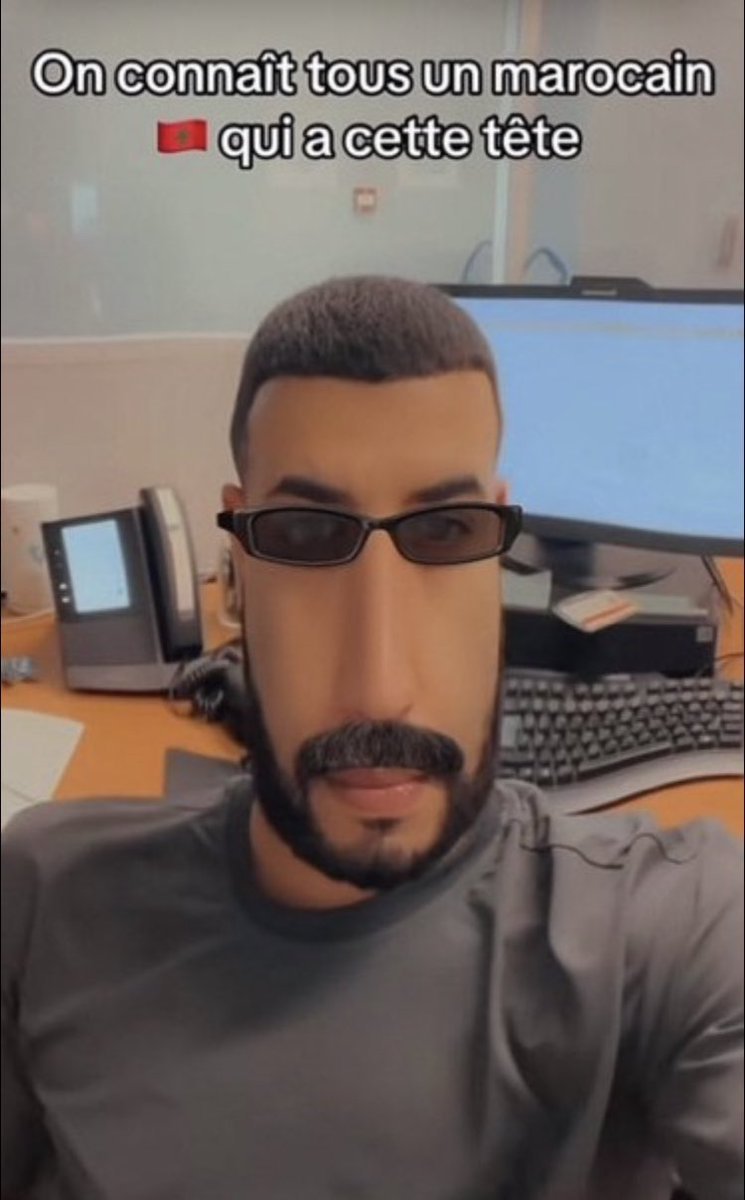 wzlossa's tweet photo. C'est littéralement ce mec 2 fois mdrrrrrr https://t.co/aTzYrZF9q3