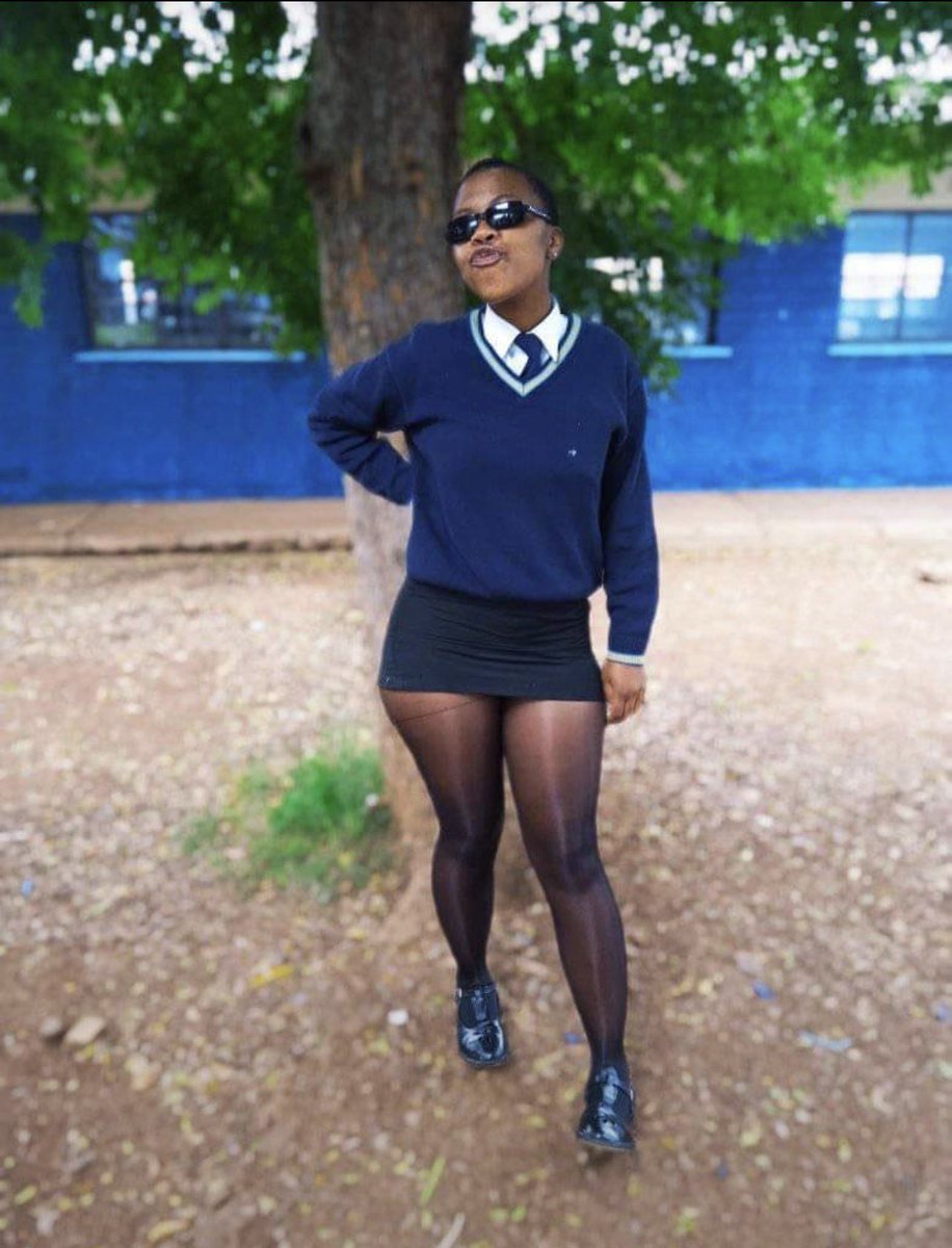 ChrisExcel102's tweet photo. White schools.                          Black schools https://t.co/5TUmfs9ChV