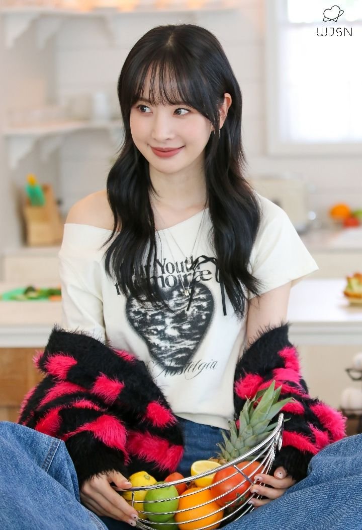 seonla's tweet photo. @selfolssi https://t.co/38ro1HaVcO