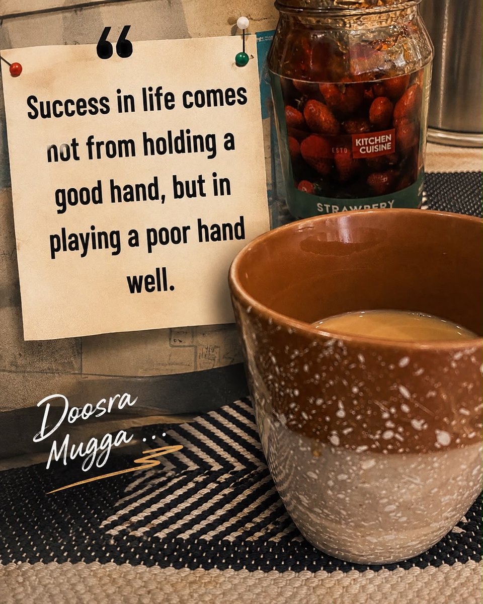 _rsk910's tweet photo. Doosra Mugga … Gaya’nn !! 
Today’s Monday Gaya’nn is for…Millennials and Gen Z crowd ! I know you guys have a short attention span when it comes to reading… but try to focus I’ll keep it short ! 😄

“Give it your best”
One life lesson I’ve learnt, having lived a full life of ups and downs but, thankfully, never failures.
Why ? Strange boast .. huh ! 

Yes… Because I consider it a success when I give it my all, even when the result isn’t what I expected or wanted !! 
Whether it’s professional ambitions, relationships, love, friendships or life itself …. my only real failures have been the ones when I didn’t give it my all.

Life doesn’t always deal you a perfect hand. Sometimes the cards are pretty damn poor.

But remember:
Success isn’t always about being dealt a good hand.
It’s about playing a poor hand well… by giving it your all.

That, my young friends, is my Doosra Mugga for you all …🥂