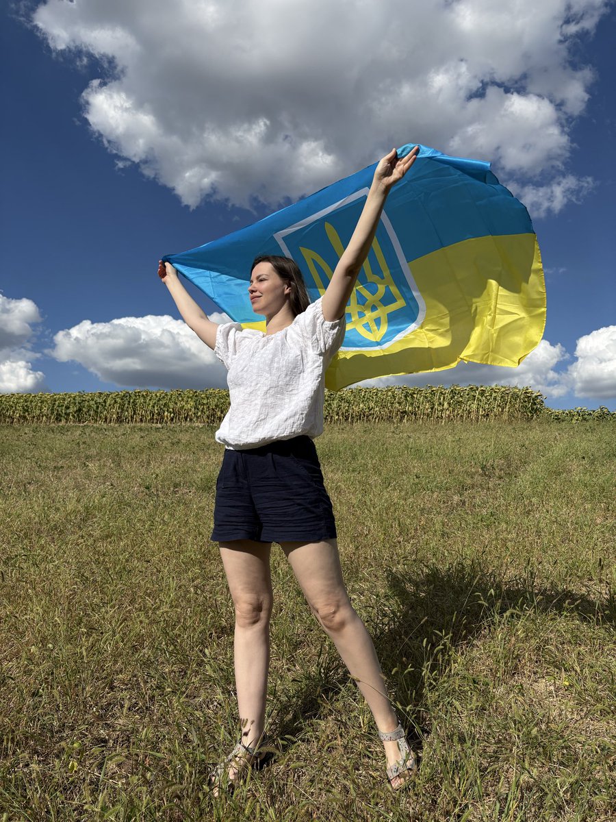 OlgaPatl's tweet photo. 🇺🇦 Happy Independence Day of Ukraine.

Proud of our people. Proud of Ukraine.
Ukraine is free. Ukraine is strong.
Slava Ukraini🇺🇦 https://t.co/tCQCKMn4Mi