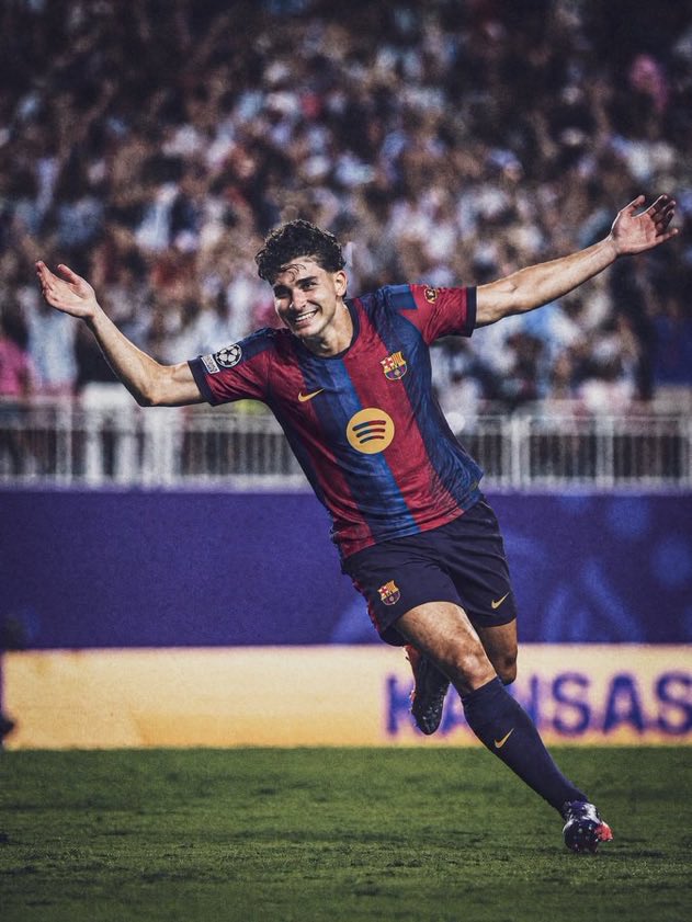 Maybe_barca's tweet photo. ياحلم وش يضرك لو تحققت https://t.co/tdG55OjF1t
