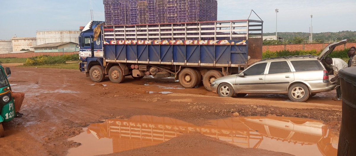 TrackaNG's tweet photo. Dear Senator @DaveUmahi, and @Emekachukwu,

The road through Rukku Community, by the NNPC Mega Depot, about 26km from Jos, remains in a deplorable state after more than a decade of neglect.

This is not just a community road. It is an important corridor linking Rukku to Saminaka, Panbegwa, Zaria, Mararaban Jos, and Kaduna State. Yet, large sections have been washed away, with little or no asphalt, deep potholes, and severely damaged surfaces.

The consequences are serious. Vehicles are damaged, motorists face increased risks, and heavy gridlocks have become common. Some motorists now resort to longer routes through Bauchi State. A journey that should take about 4 hours now takes almost 8 hours for those who attempt to use this route.

During our visit on 20 August 2026, we found a heavy-duty vehicle trapped on the road. Community members said the vehicle had reportedly been stuck there throughout the night.

Interestingly, road construction materials were visible along some sections. According to the Rukku Community Youth Leader, @FedRoadsNGR began maintenance work but later abandoned it, reportedly due to the rains.

The question is: When will the work resume, and when will residents finally have a safe and motorable road?

@FMWNIG, @FedRoadsNGR, @DaveUmahi, Rukku and the communities along this corridor deserve more than temporary interventions.

We call for urgent action to restore this critical road and ensure that public infrastructure delivers value to the people who depend on it.

A road that turns a 4-hour journey into an 8-hour trip is not just inconvenient; it threatens livelihoods, road safety, and economic activity.

#Askquestions
#publicfundsmustworkforthegoodofthepeople