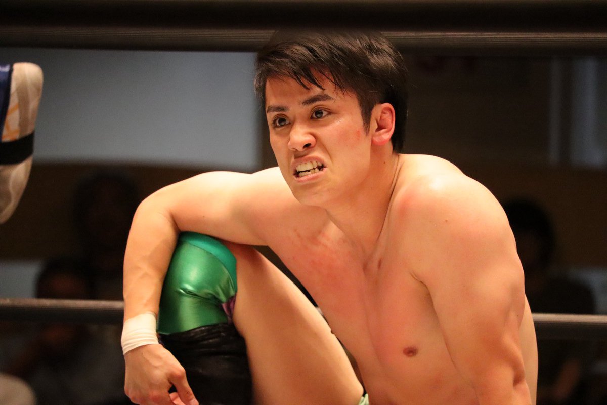 snowman_dog's tweet photo. 怒りを溜め込むような表情に見えた👀
そして、爆発させる💥

#bjw
#佐藤孝亮 https://t.co/VS7EqWeK6U