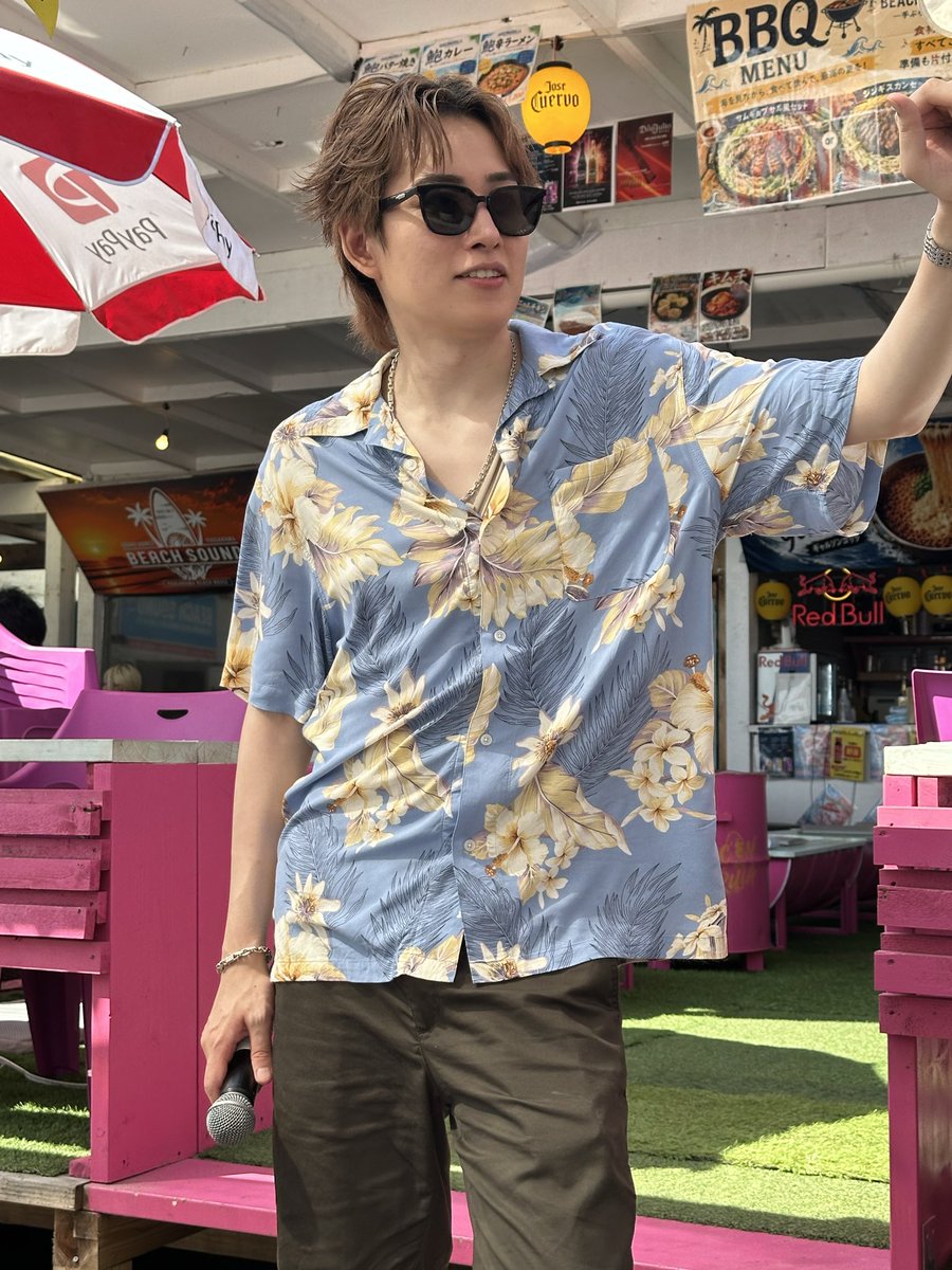 SleepingCatG's tweet photo. それぞれのプールパーティ
じゃっさんは↓

#げまげま海の家
#げまげま https://t.co/0lRiLIDgm8