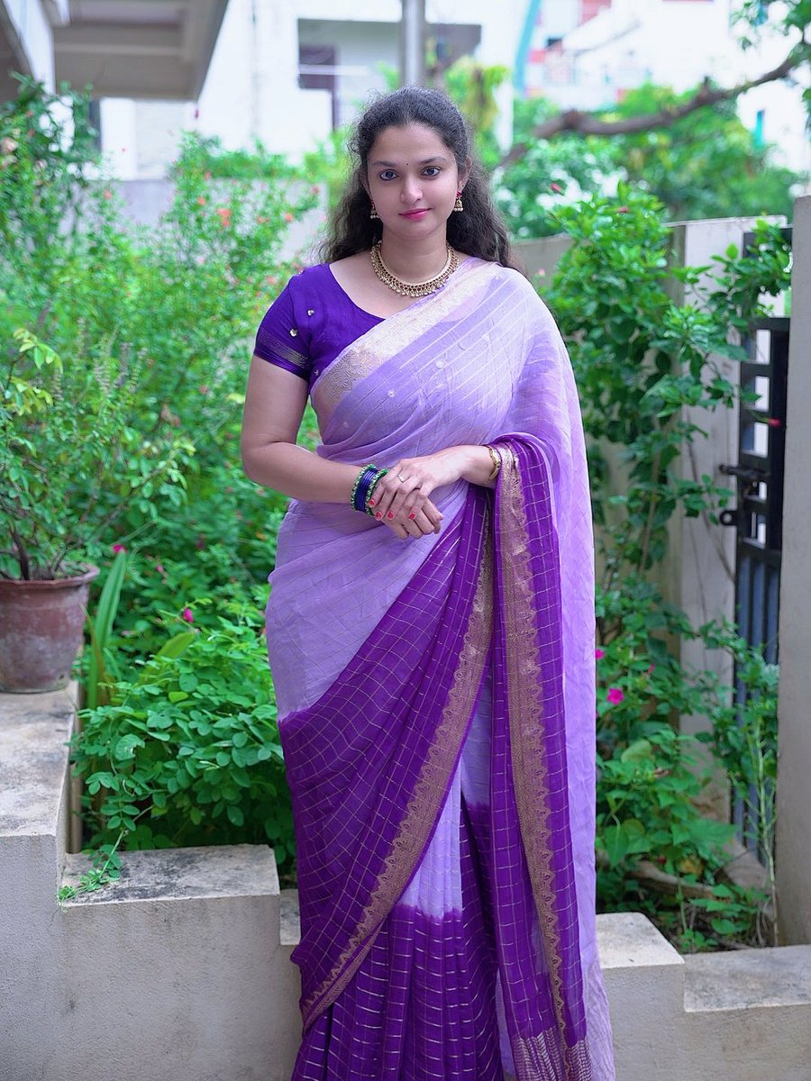 SumiiTalks's tweet photo. Saree link 👇 
https://t.co/O7vrNph2rM

#ootd #ootdfashion #ootdfash #ootdshare #ootdinspiration https://t.co/R3f2Xl6HDD