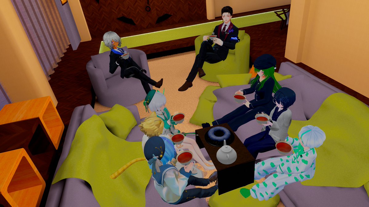 Campa_Regulus's tweet photo. お誕生日の日はみんなが帰った後にちょっぴり夜更かし！
起きてた子たちを誘ってプチティーパーティーしたよ✨
#カムパステラ https://t.co/TIr9cjvCIi