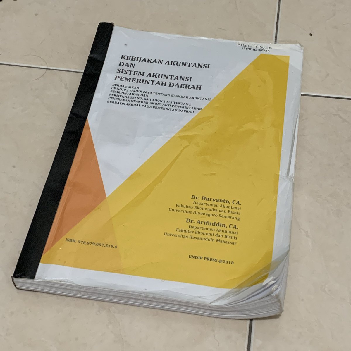zhnllnd's tweet photo. ❤️PRELOVED❤️ buku

- accounting principles kieso 50k
- etika bisnis soemarso 30k
- kebijakan dan sistem akuntansi pemerintah daerah akpem haryanto arifuddin 10k

tanya2/ nego lgsg dm ajaa

t; undip polines kieso weygandt warfield kimmel thirteenth edition salemba empat cod https://t.co/tmRBeln2mA
