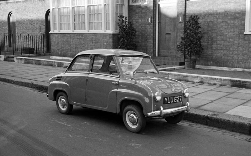 5NowXe's tweet photo. Glas Goggomobil saloon 

Starting in agricultural machinery and motorcycles, Glas launched the Goggomobil in 1955. 

After expanding into upmarket coupés and a 2.6-litre V8 GT in 1966, the company had its final flourish before being absorbed into BMW that same year. https://t.co/cToyprWgZZ