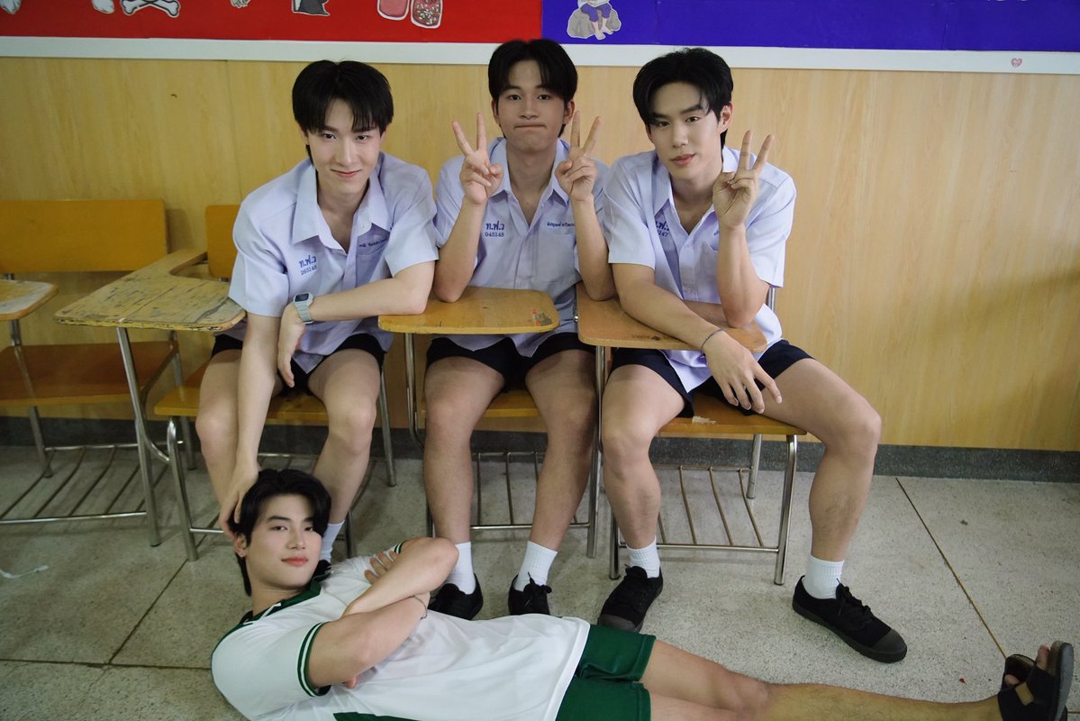 myyluckyblue's tweet photo. น้องเคมีภาพนิ่งหล่อเกิน ㅜ ㅜ
LOVEX3 EPISODE 2
( #ChokDitheechok )
#LOVEx3_EP2 https://t.co/VWYjNhbmAr
