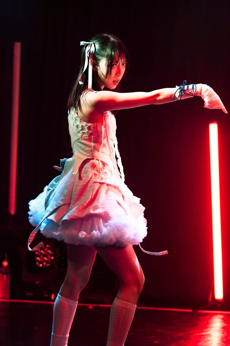 jiro_202107_sub's tweet photo. @YUINON_FKLT 2026年8月18日(火)
プレデビュー二周年記念ワンマンライヴ
#FOKALITE
渋谷WWW
ユイノン⑧
格好良すぎる✨
#FOKALIVE https://t.co/EBnyiEqsXm
