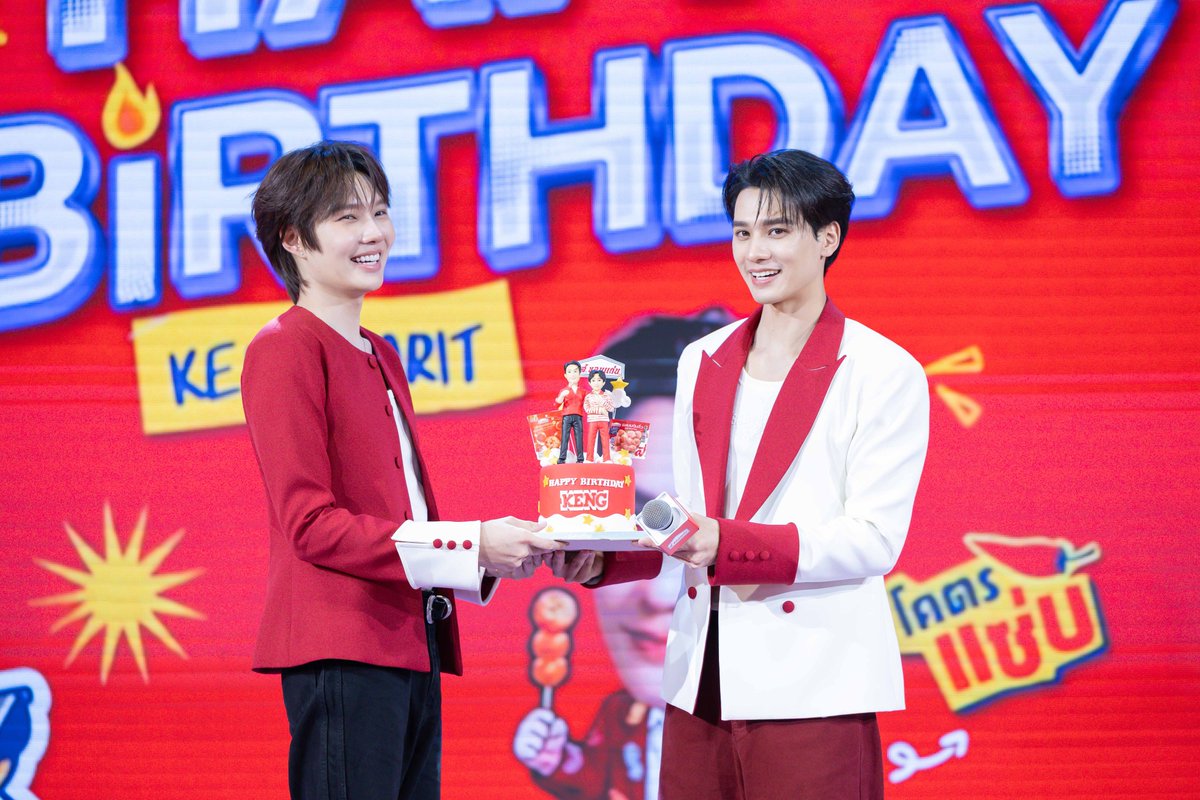 skhonkaenth's tweet photo. ❤️🦆🐰 หนึ่งวันเต็ม ๆ กับความสุข รอยยิ้ม และโมเมนต์ที่ทำให้ฟินกันแบบเต็มพิกัด!

📸 รวมภาพบรรยากาศสุด Exclusive! จากงาน  KNP FAN MEET with ส.ขอนแก่น  #สขอนแก่นxKNP #สขอนแก่น #KengNamping  ส่วนหนึ่งมาให้ทุกคนได้ย้อนโมเมนต์สุดน่ารักกันอีกครั้ง

ขอบคุณ ชาวโอ๋โอ๋ ทุกคนที่มาร่วมเป็นส่วนหนึ่งของวันพิเศษในครั้งนี้ ❤️

ส.ขอนแก่น ขอ ขอบคุณทุกเสียงเชียร์ ทุกพลังซัพพอร์ต และทุกความรักที่มอบให้ เก่ง-น้ำปิง รวมถึง ส.ขอนแก่น ตลอดมา

แล้วพบกันใหม่ในกิจกรรมครั้งหน้า
ส.ขอนแก่นจะพาน้องไปทำถึงแบบไหนต่อ ต้องรอติดตามกันครับ! 🇹🇭🔥

📍 สามารถติดตามภาพกิจกรรมเพิ่มเติมได้ที่
https://t.co/WbW6dlkXsq