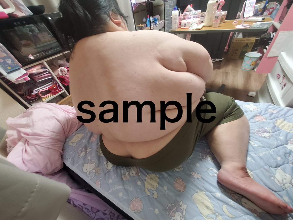 natyu08362's tweet photo. 8月２作品目の新作です✨️
今回は少し量が少ないので、お値段休め設定です。
写真12枚動画2本   2000円

なんと、1作品目とまとめて購入してくださる方は、1000円割引いたします。 https://t.co/GYTW2rnmn3