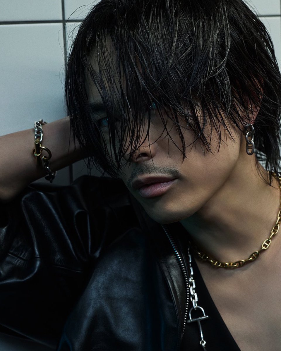 jsb3liveacc's tweet photo. #JSB3 FC 🎫抽選先行受付中🎸

#今市隆二 出演「 #LDHと3本のギター」
今市隆二、数原龍友、小波津志 が秋の夜長にアコースティックギターと奏でるライブ

9/27(日) OPEN 16:30 START 17:30
📍軽井沢大賀ホール
主催 J-WAVE

🎫 https://t.co/76xOIpmYM4
【締切】8/30(日)23時まで https://t.co/oOLhrgFdlB