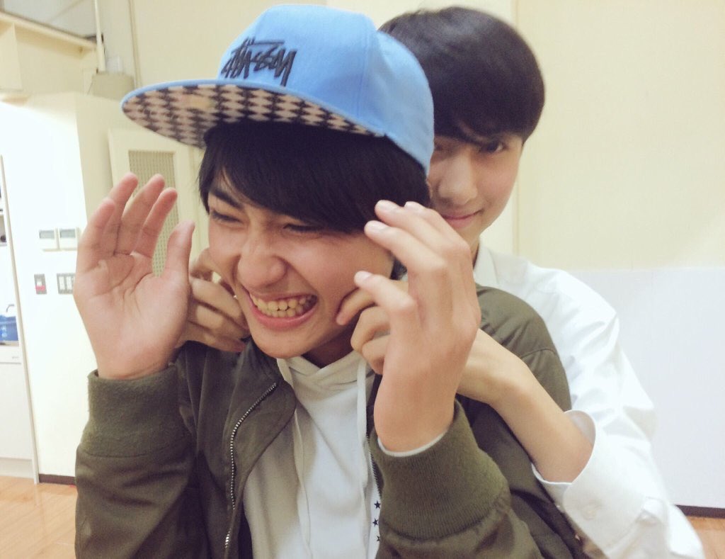 ajifly_ajiumai's tweet photo. アタイはね、つよしによって颯くんに弟みが出る写真が大〜好きな妖怪 毅発症弟颯大好人(つよしはっしょうおとうとはやてだいすきんちゅ)なんだ https://t.co/mZKZ7VMKz6