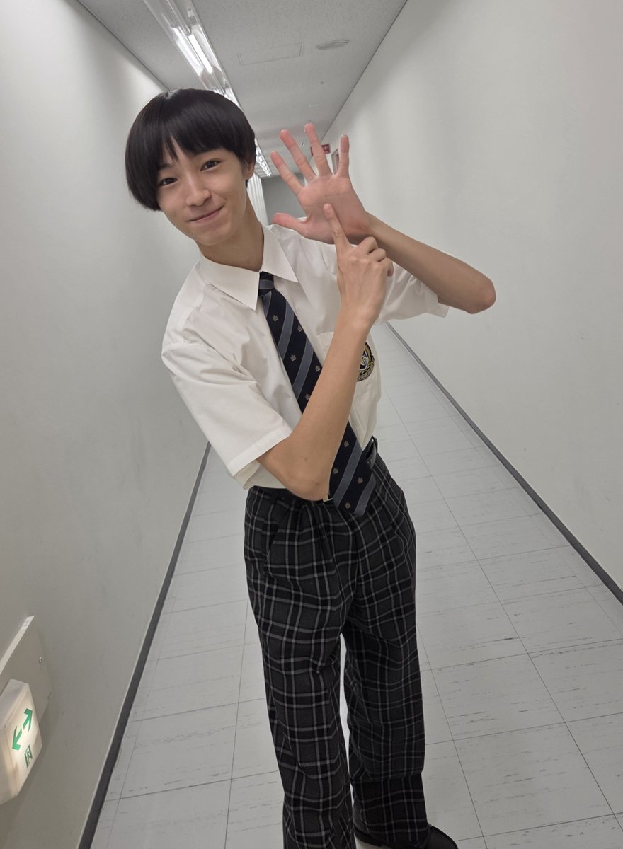 AT_production_'s tweet photo. /／ 
⋆͛📢出演情報
 \＼ 

カンテレ・フジテレビ系
月曜10時ドラマ『#GTO』第6話に
#齊藤虎ノ介 が
三木拓海役で出演いたします🏫

本日、8月24日（月）22:00〜放送🏍️
是非、ご覧ください！！

https://t.co/rFz7oRUDkf

#ドラマGTO https://t.co/qnrltQcfW5