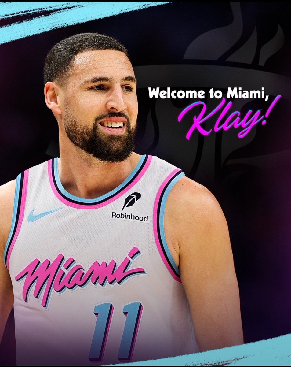 pisounalinha's tweet photo. Klay Thompson no Miami Heat é OFICIAL e ele foi MUITO FODA.

Klay assinou por $11.5M/2y e não $13M.

Esses $1.5M de diferença possibilitam que Miami possa assinar com um 14º jogador (Nick Richards favorito) e um 15º SEM ROMPER o 1º appron.

Klay que já tinha aberto mão de quase $10M para sair do Dallas Mavericks e ingressar a Miami, abriu mão de mais um pouquinho pra ajudar o time.

MUITO BOM!

🗞️ @sam_amick / @flasportsbuzz