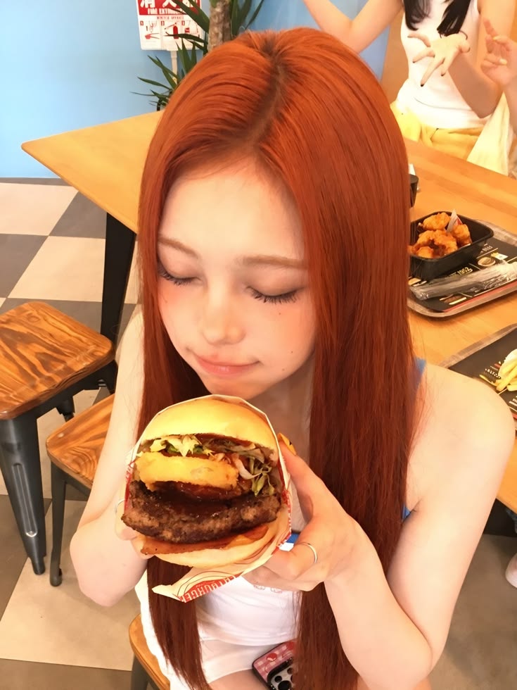 IANNNmate's tweet photo. @hostSTOBELI makan!!! aku idup untuk makan!!! https://t.co/Q3lRVI1fCj