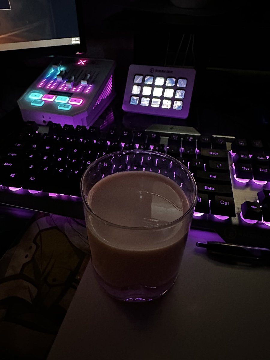 NeptunePendrago's tweet photo. Strawberry milk is so fucking good!
#Vtuber #PNGtuber #irls #strawberrymilk https://t.co/qDHmcNbkhf