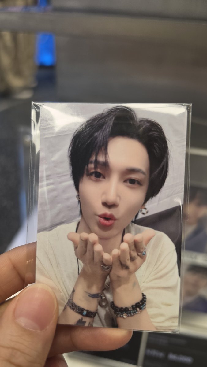 2ndiro's tweet photo. 이쁠줄알았지만 이렇게까지 이쁠일....🤭🤭 https://t.co/nGdTtOMpOs