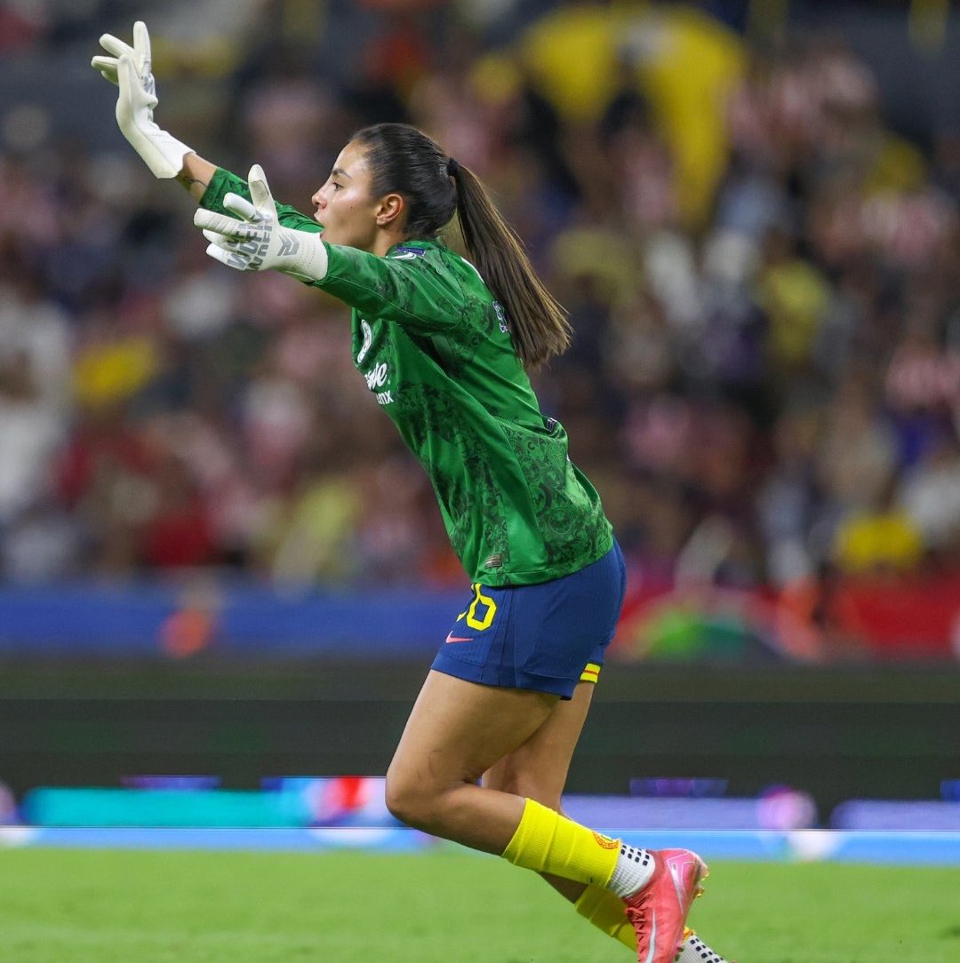 KLuneta26's tweet photo. top porteras del América que no han recibido ni un solo gol https://t.co/H3wi3e7en1