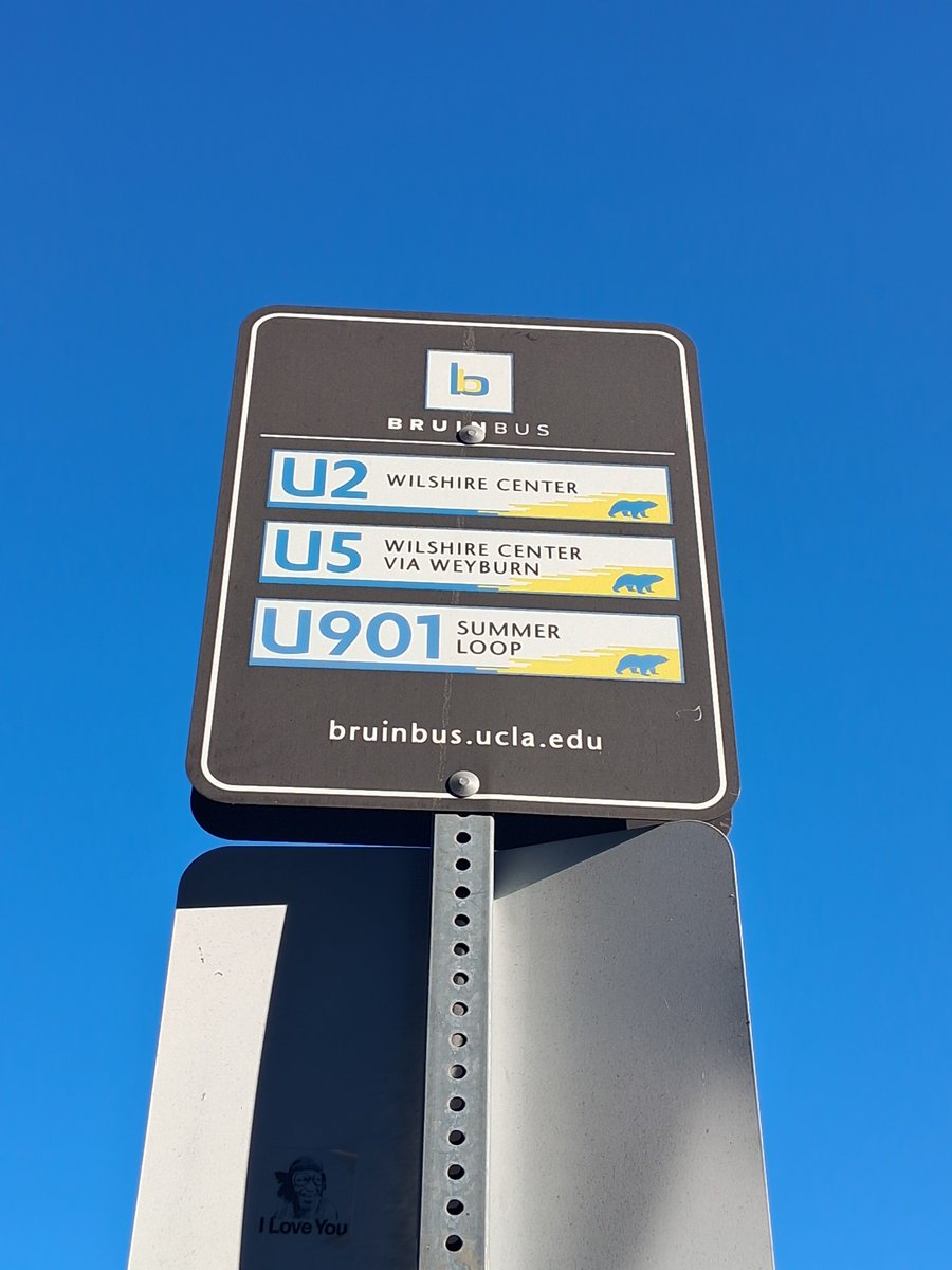 metrorider_218's tweet photo. The Summer is almost over, but there's still time to catch UCLA's BruinBus Line U901 Summer Loop!! 😀🚍🐻🙌

The #1 Summer Loop Ride in UCLA!! Be sure to catch it before Fall Quarter Begins!!

Line U901: 100/100!! ✅️
😀😀😀🚍🐻🙌🙌🙌
#UCLA #Bruinbus #GOBruins #TransitCritic https://t.co/Y43nov8XRR