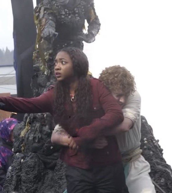 livsbeth's tweet photo. it still makes me laugh that this was the closest we got to a percabeth hug in s2 and we didn’t even see the full shot in the scene😭😭 the s3 reunion hug is gonna change lives https://t.co/ag8u6AEulr