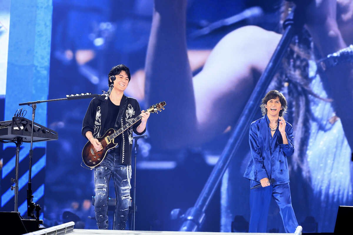 BestUltrasoul's tweet photo. B'z 稲葉浩志
福山雅治 ツアーファイナルに
サプライズ登場！
記事掲載新聞！

本日8月24日発売号

・日刊スポーツ
・デイリースポーツ
・サンケイスポーツ
・スポーツニッポン
・スポーツ報知

記念に掲載新聞を購入してみてはいかがでしょうか？

#Bz #稲葉浩志 #福山雅治 #木星 https://t.co/g6l5WKZPVI