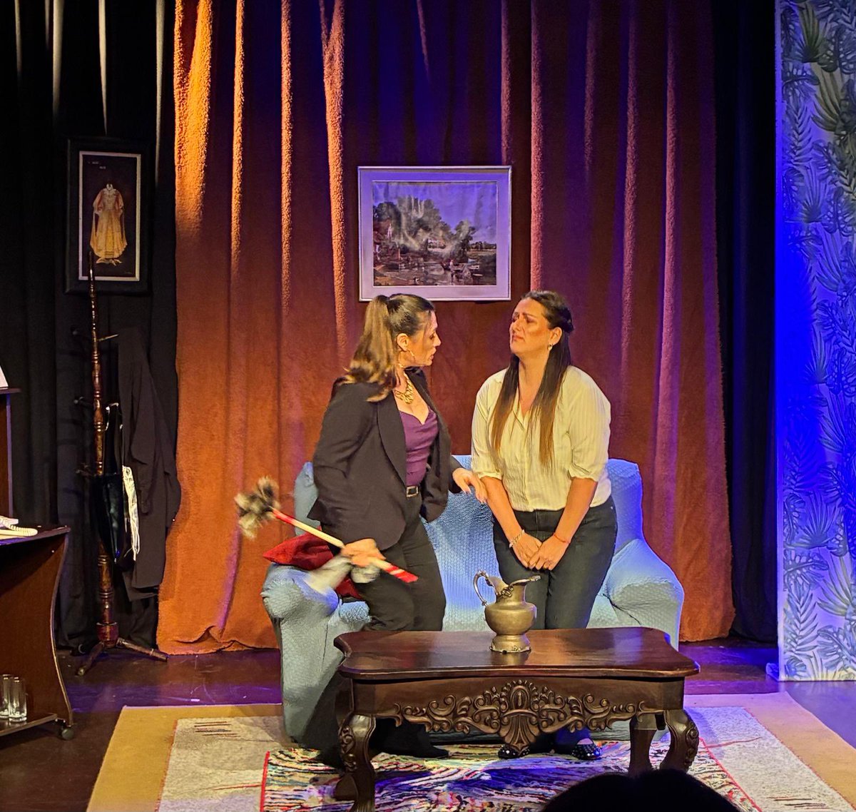 weproducciones's tweet photo. Sigue el éxito en Teatro de la Candela ! 

https://t.co/YZ0jyyvrP9 https://t.co/SiRHDQhlpr