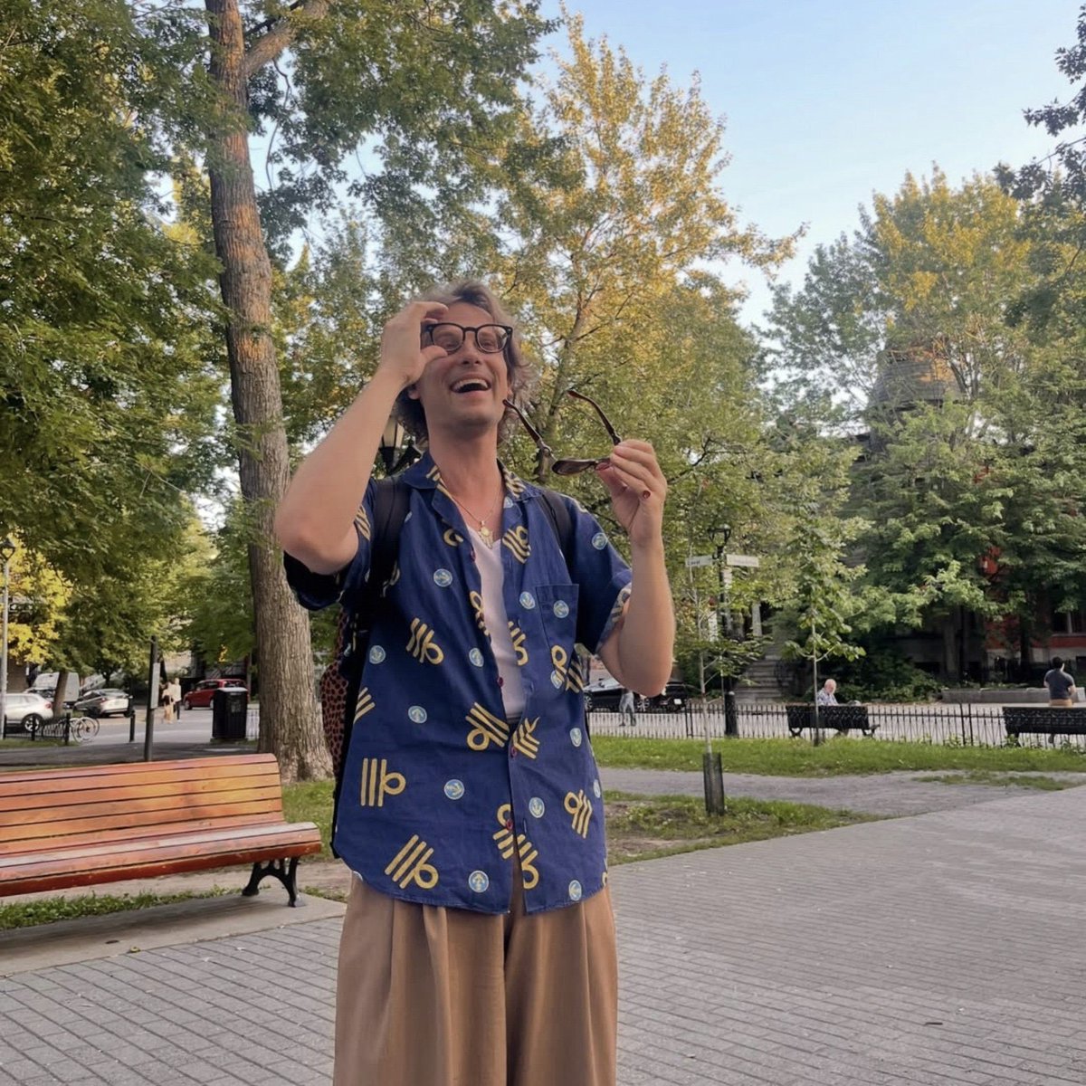 DuGubler's tweet photo. I need to get him pregnant https://t.co/bC2fmQvov4
