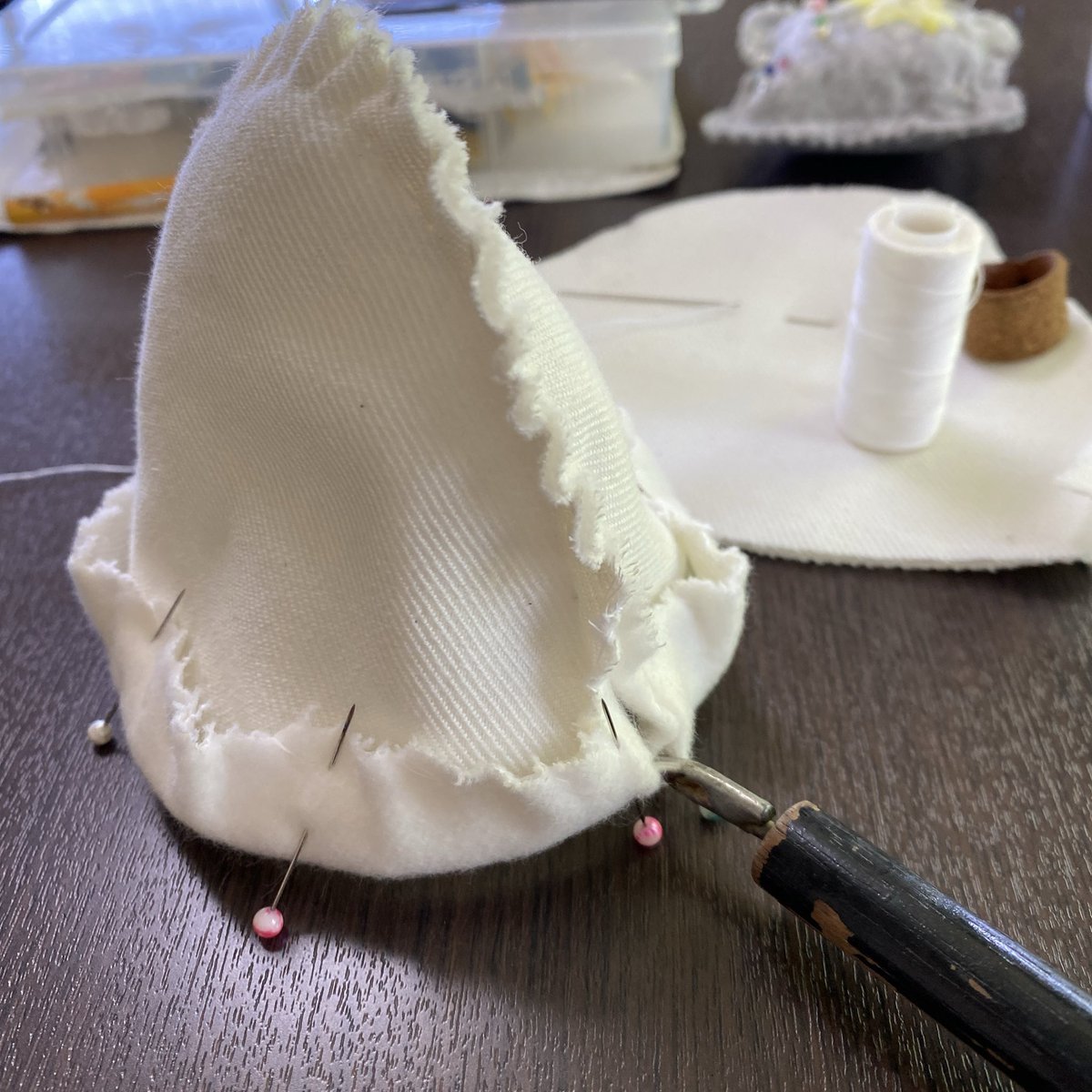 shcafeshop's tweet photo. 久しぶりにハンダづけ
珈琲はネルドリップです
ネルは時々交換
枠は手作り
おや！ハンダが取れた
これからも大事に使おう♪
#ネルドリップ
#新藤珈琲店店主フランネル https://t.co/V3T37XjCKo