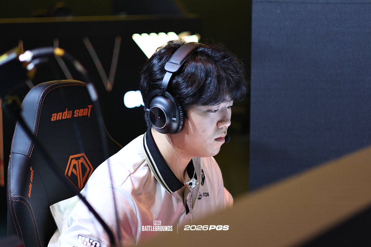 PUBGEsports_KR's tweet photo. 뜨거웠던 2026 PGS Circuit 3이 막을 내렸습니다.
3주간 세계 무대에서 치열한 승부를 펼친 한국 팀들의 순간을 사진으로 만나보세요!📸

#펍지이스포츠 #PUBGEsports #배틀그라운드 #배그 https://t.co/zenWfpaR6X