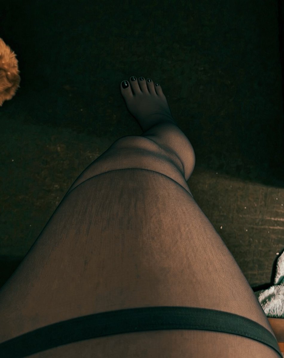 Heyyou72120051's tweet photo. Balls tied up 🤩, it's time to ruin orgasm several Times in a row 🫣

#femboy #tiedup #tied #ruin #ruinorgams #cumslut #sub #ruinedorgasm https://t.co/3Gf3N3AeWS