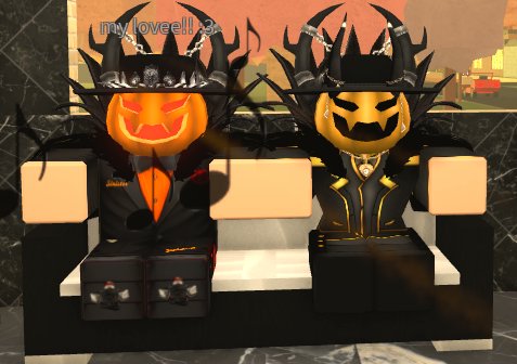 sinisterzhallow's tweet photo. the ugly boy and the cool girlfriend #sinival #mygirlfriendiscoolπ€£π€£ππππ§π§π§‘π§‘ππ https://t.co/OGxfp7ByXx