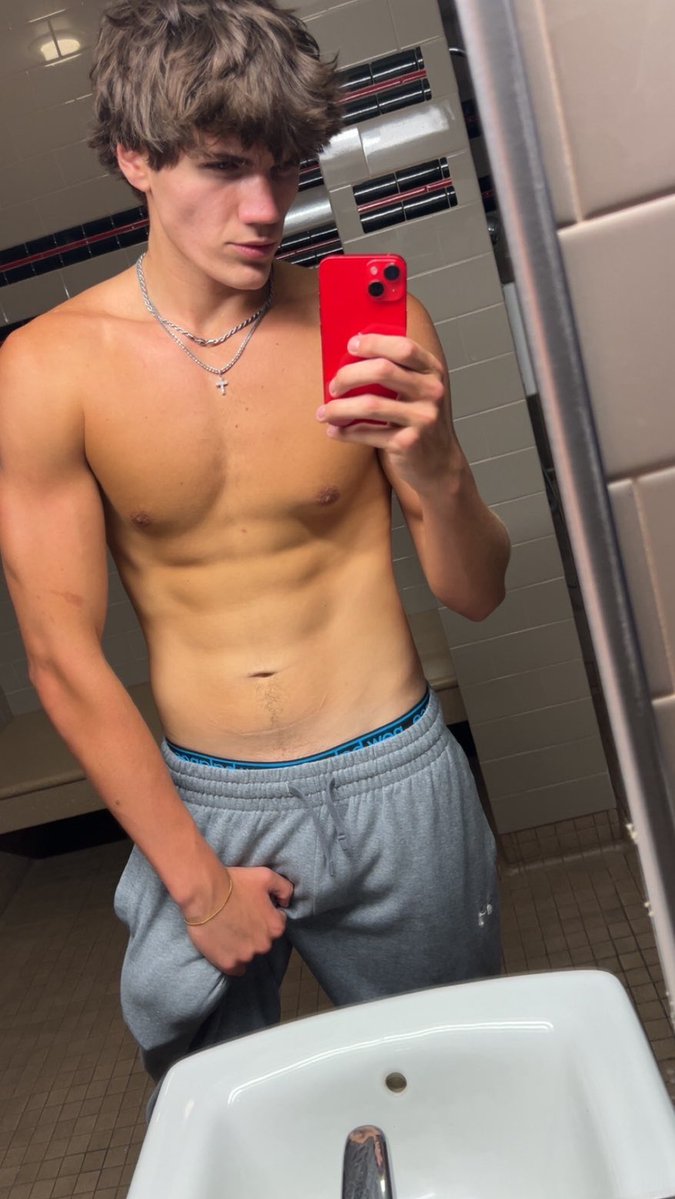 MBarrettfndm's tweet photo. Looking to drain tn. Get in my dms and get sending

#findom #alpha #cashmaster #cashpig #cashfag #findommaster #truealpha #walletdrain #findomdrain #cashdrain https://t.co/1SRq3pwYhy