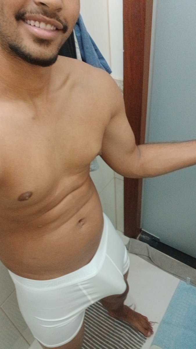 Othaviobcs6's tweet photo. cadê as mulheres q gostam de novinho de cueca branca ? 
#TROCONUDSㅤ 
#BUCETÃOAWARDS 
#BUNDAAWARDSㅤ 
#PEITOSWARDSㅤ https://t.co/e8nxM9ChK2