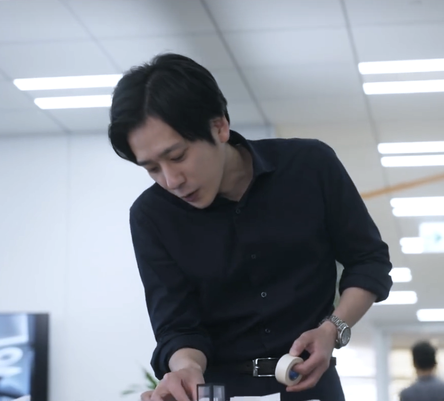 1do_nh's tweet photo. でこ出し七三分け二宮くんリアコで好き https://t.co/xcmyoAI9Ij