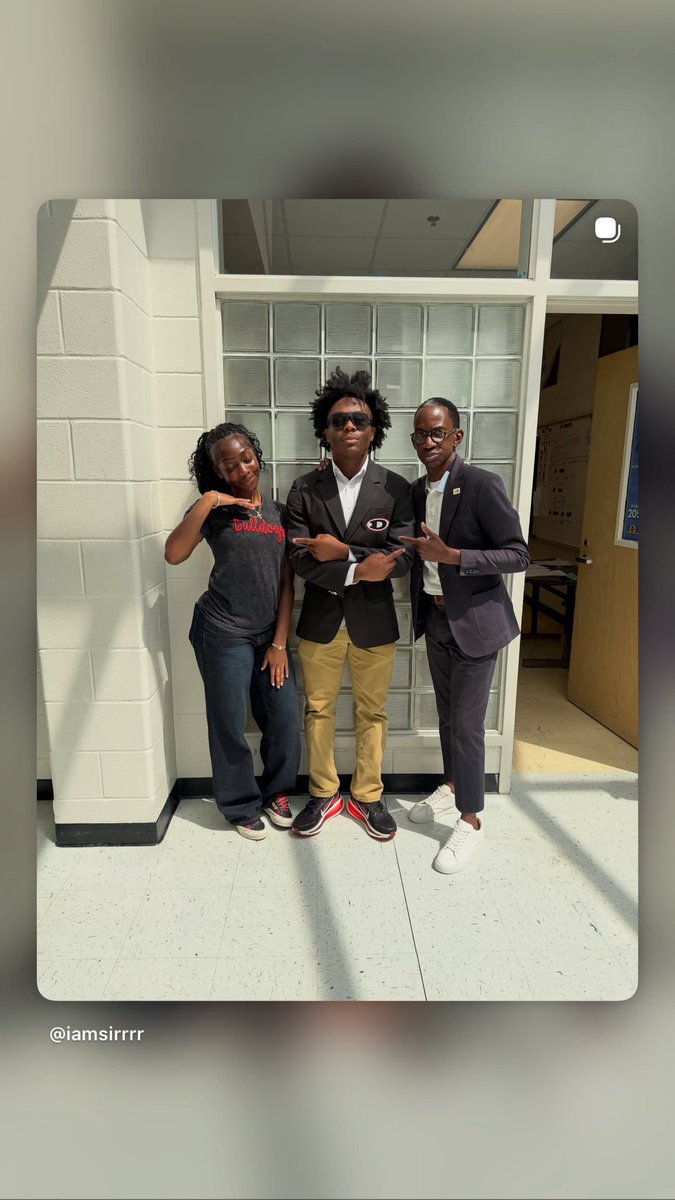 jamarihare's tweet photo. Week 1 win for the Bulldogs‼️ Check out some of my highlights, 2027 RB🪖💪🏾. @kevontglenn @EricSwinney @DutchtownFB1 https://t.co/LXWT8WDCC4